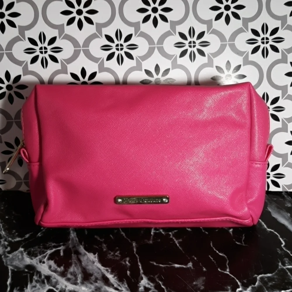 Juicy Couture pink makeup bag new